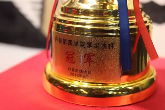 一夜NBA3大消息！姚明恩师逝世，库里牵手李宁，文班将签超级合同